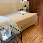 Assisi, Acutis 公寓 阿西西