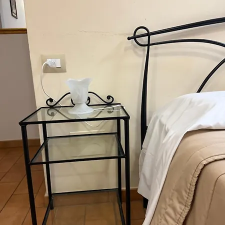 Assisi, Acutis アパート