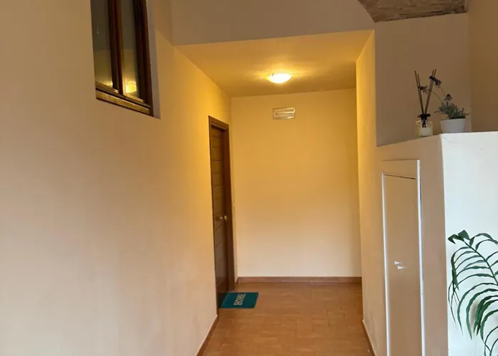 Assisi, Acutis アパート *